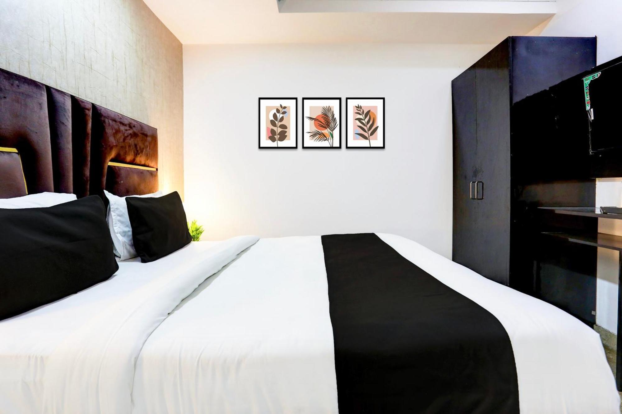 Super Collection O Kalyanpur Hotel Kanpur Bagian luar foto